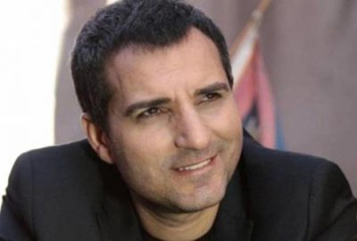 Öpüşürken yakalandığı isimle konsere çıktı!