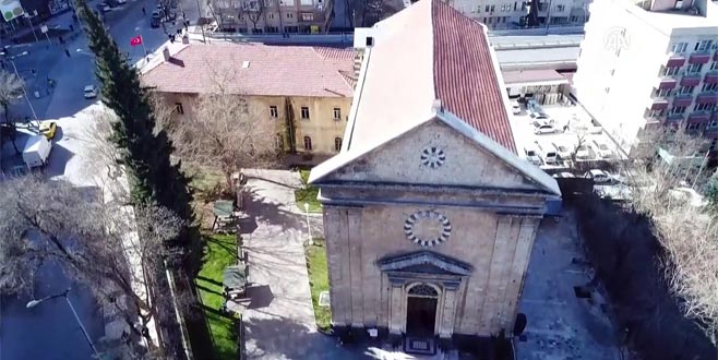 Atatürk’ün halka seslendiği bina ‘arkeoloji enstitüsü’ olacak