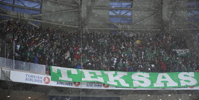 Taraftar tepki gösterdi