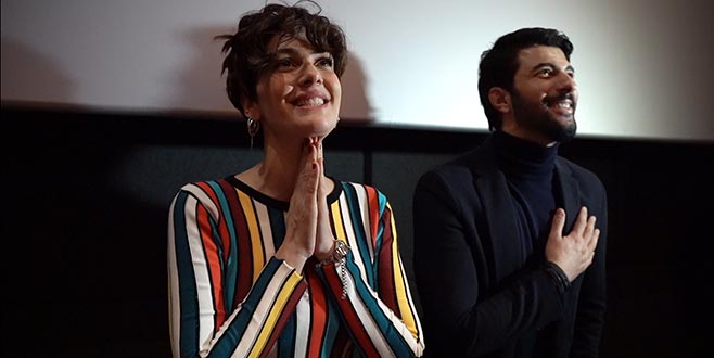 Bursa’da Bergüzar izdihamı Bursa’da Bergüzar izdihamı