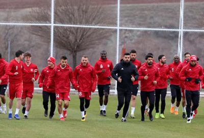 Sivas taktik çalıştı