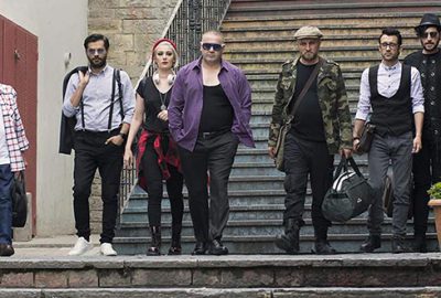 Vizyon tarihini geri çektiler