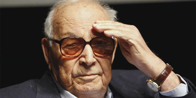 Türk edebiyatının çınarını 4 yıl önce bugün kaybettik Türk edebiyatının çınarını 4 yıl önce bugün kaybettik