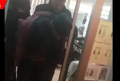 Kasayı açmaya çalışırken yakalandı