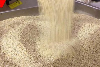 Asırlık taş değirmende öğütülerek elde ediliyor! Büyük rağbet görüyor