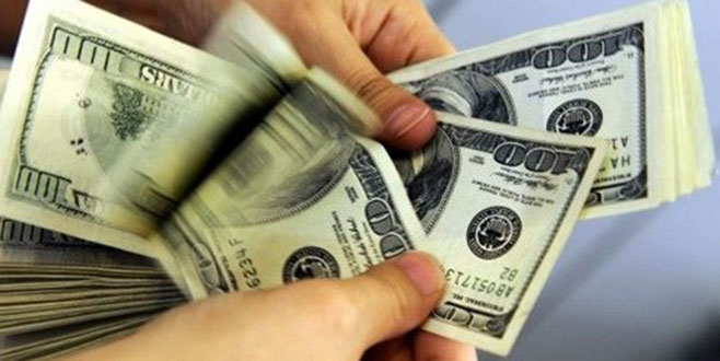 Vatandaşın elindeki dolar tarihi zirveye yaklaştı