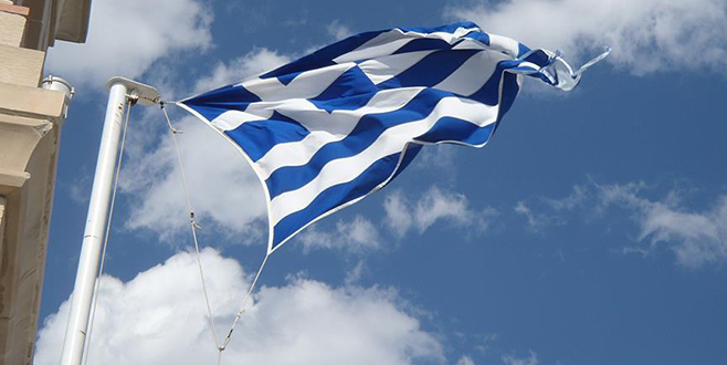 Komşuda işsizlik azaldı