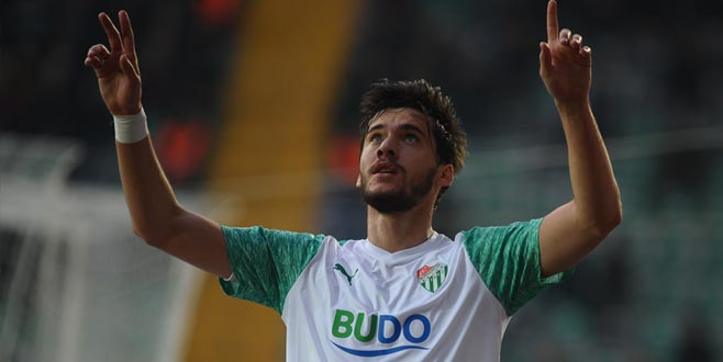 Umut Nayir’e tepki Umut Nayir’e tepki