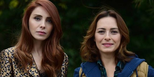 Küvet pozuna tepki yağınca kaldırıp isyan etti!