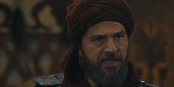 Engin Altan Düzyatan’ın elleri sosyal medyada olay oldu