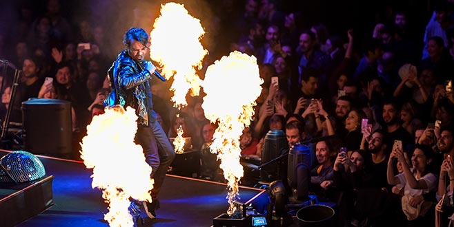 Kenan’dan 360 derece konser