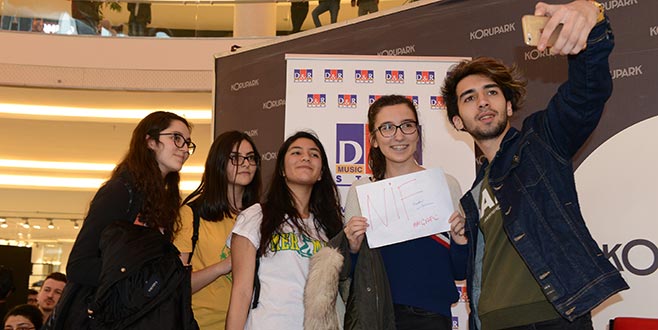 Korupark’ta Çağatay Akman izdihamı