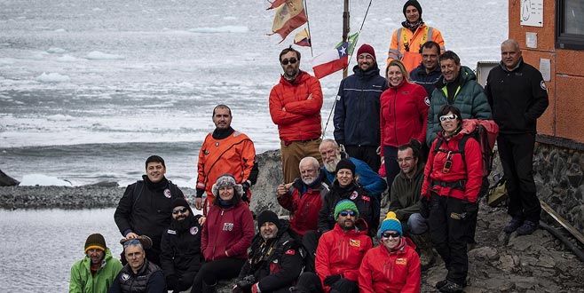 Antarktika’daki Türk ekibinden yabancı üslere ziyaret