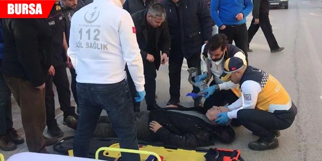 Köpeğe çarpan motosiklet sürücüsü yaralandı Köpeğe çarpan motosiklet sürücüsü yaralandı