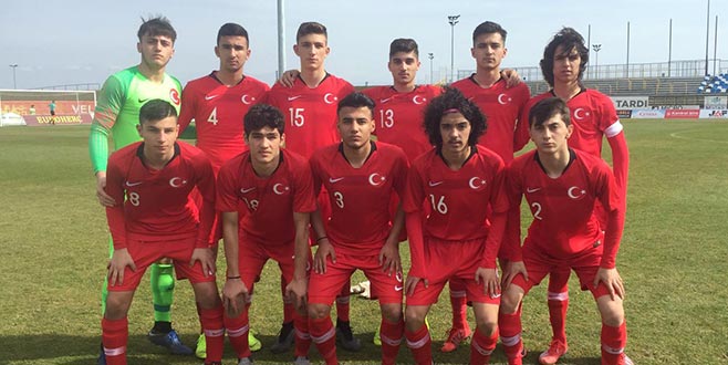 U16 beraber kaldı: 1-1