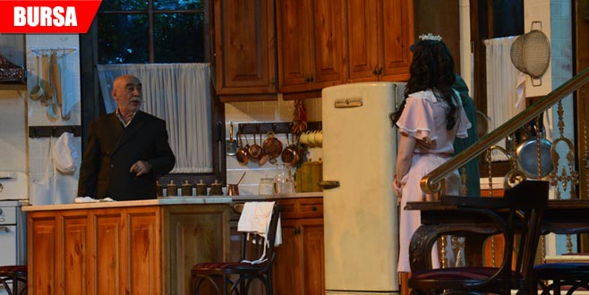 Şener Şen’li ‘Zengin Mutfağı’na yoğun ilgi