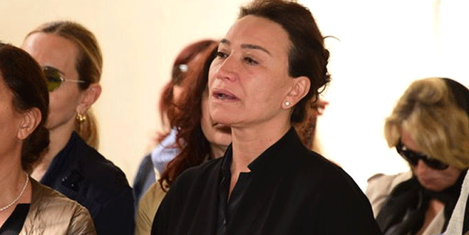 Demet Akbağ’ın eşi kaza yaptı… Durumu ağır Demet Akbağ’ın eşi kaza yaptı… Durumu ağır