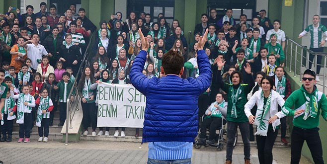 Yusuf’a kral karşılama!