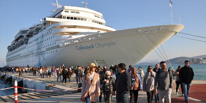 Kruvaziyerde rota yeniden Türkiye