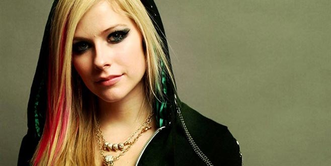 Avril Lavigne hakkında bomba iddia: O aslında öldü…