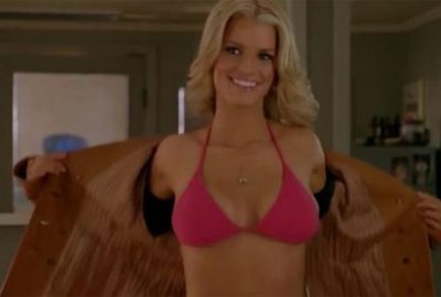 Ünlü şarkıcının bu halinden eser kalmadı!