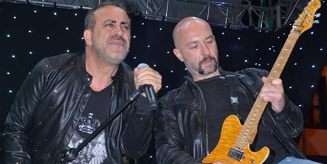 Haluk Levent’ten anlamlı destek Haluk Levent’ten anlamlı destek