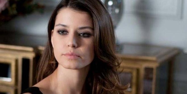 Beren’den korkutan fotoğraf: İnşallah kendine zarar vermez!