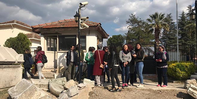 7 yıl aradan sonra kapılarını açtı 7 yıl aradan sonra kapılarını açtı