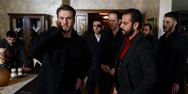 Başrol oyuncusu diziye veda etti! Veda mesajı çok duygusal oldu!