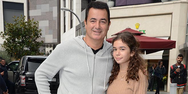 Rap müziğinin efsane isminin şarkısını söylediler, sosyal medya yıkıldı