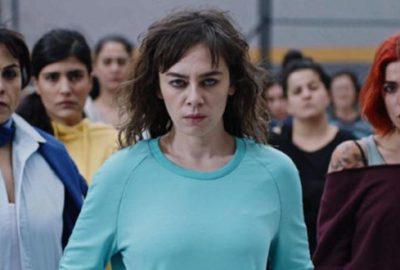 Ünlü oyuncu Avlu’ya veda ediyor!