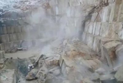 Bursa’da mermer ocağının çöküş anı kameralarda