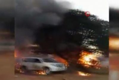 Eşine öfkelendi, uçağıyla binaya çarptı