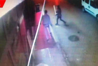 Döner bıçaklarıyla dükkana saldırdılar