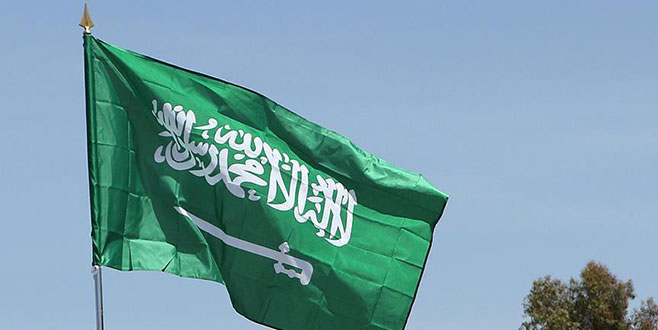 Suudi Arabistan’dan dolar açıklaması