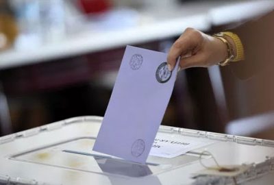 32 haneli mahallede muhtar değişti