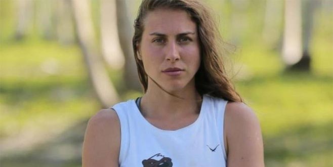 Bursalı yarışmacının annesi güzelliği ile şaşırttı