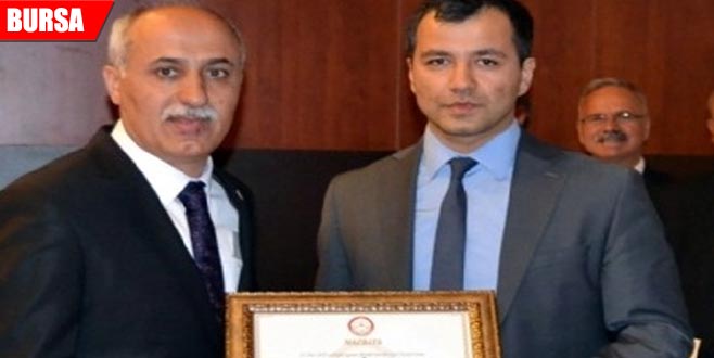 Yaşadıkları filmleri aratmıyor! Yıllardır çalıştığı belediyeye başkan seçildi