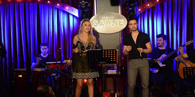 Podyum Sahne’de keyifli gece