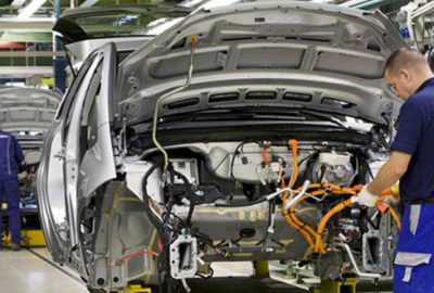 Otomotiv dünya genelinde fren yaptı