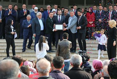 Işık mazbatasını aldı