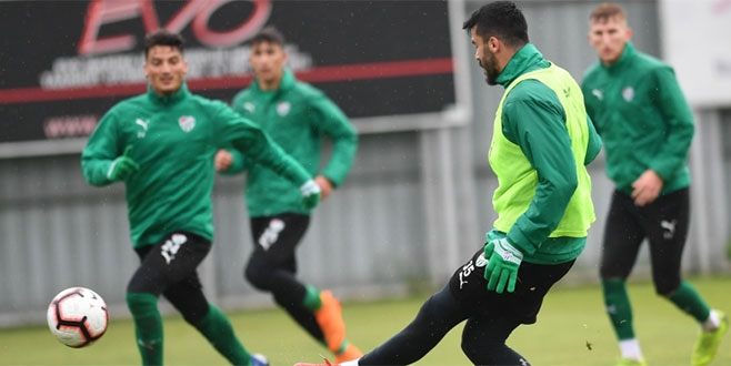 Başarıya övgü hataya ceza