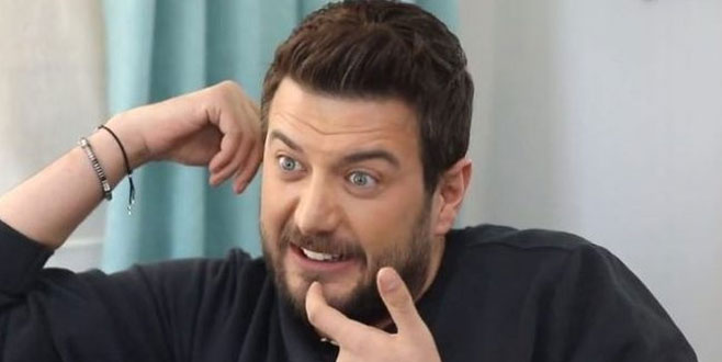 Onur Büyüktopçu’yu görenler şoke oldu! O dişler ne öyle?