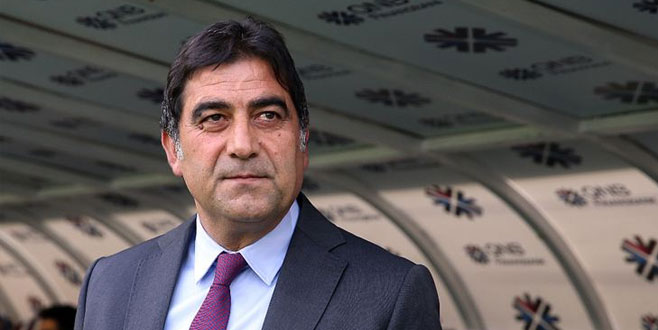 Süper Lig ekibinde flaş gelişme! Ünlü teknik adam istifa etti... 1 183571