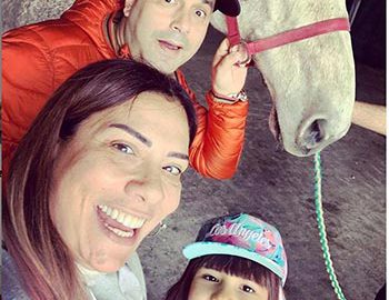 Bebeğini ziyaret etti!