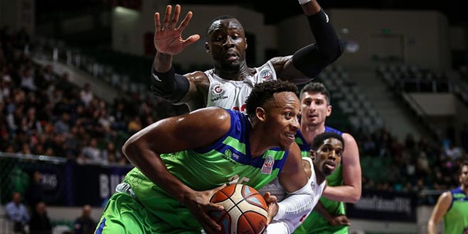 TOFAŞ, Gaziantep Basketbol’u 77-67 yendi