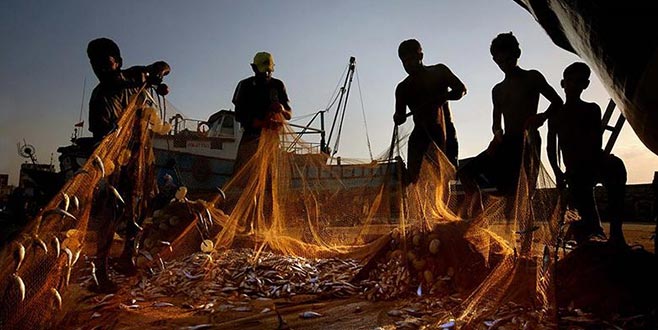 Denizlerde av yasağı başladı… Denizlerde av yasağı başladı…