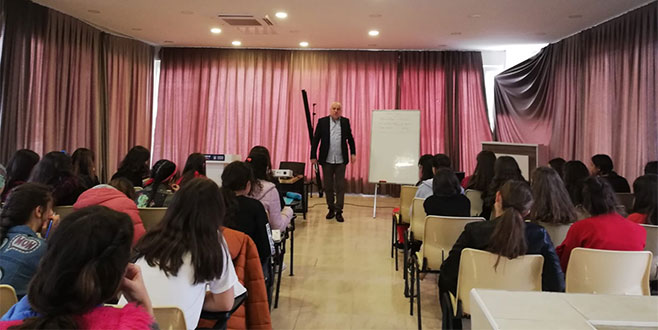 Kampta eğitimler tam gaz