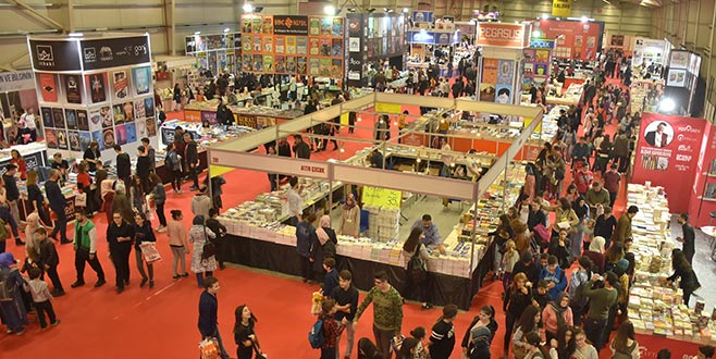 Fuarcılıkta yüzde 15 büyüme beklentisi Fuarcılıkta yüzde 15 büyüme beklentisi