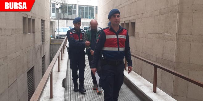 Yakayı ele verdi! Hurdacı kılığında keşif yapıp… Yakayı ele verdi! Hurdacı kılığında keşif yapıp…